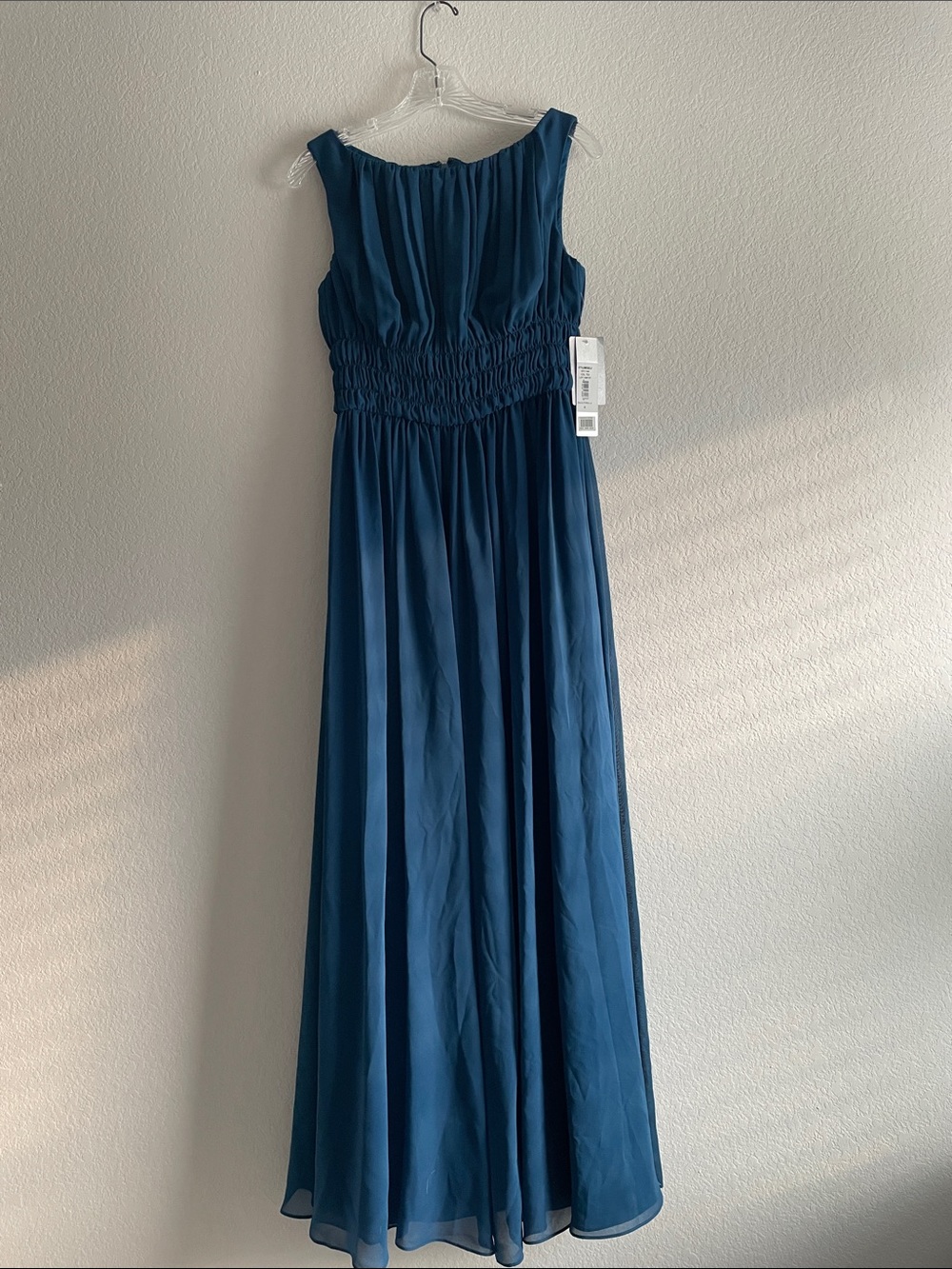 Kay Unger New York Blue Sleeveless Dress Size 6 NWT
